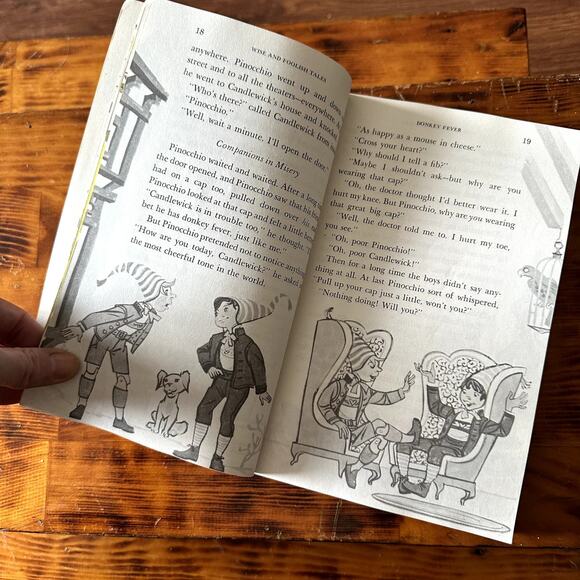 Vintage 1985 Magic Carpet Paperback Chapter Book - Picture 4 of 9